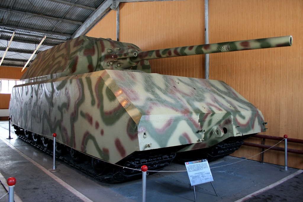 panzer maus im panzermuseum kubinka
