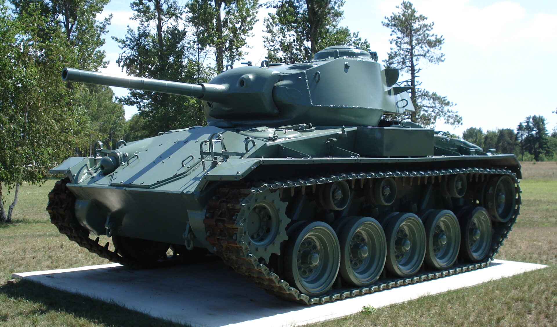 m24 chaffee in einem museum