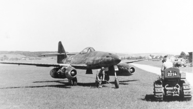 messerschmitt me262 auf dem flugplatz