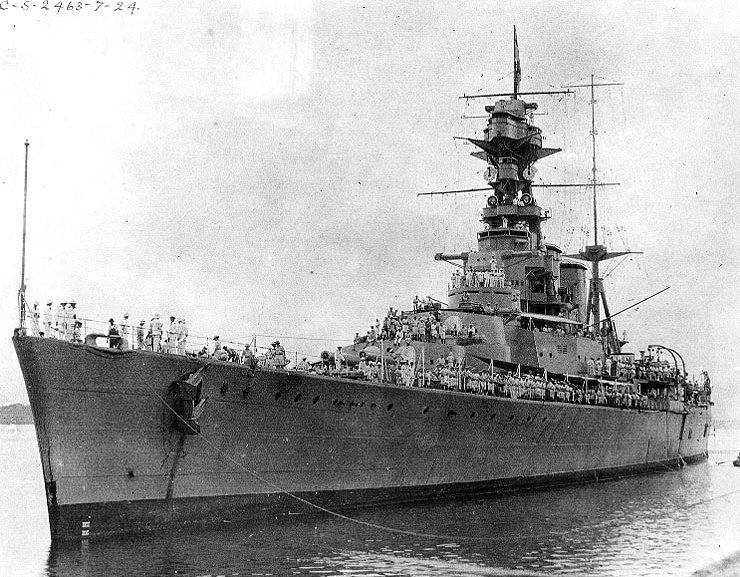 HMS Hood Schwarz/weiß